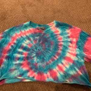 Tie dye cropped t-shirt
